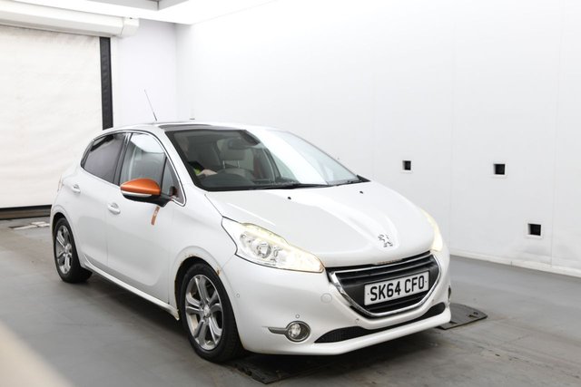 View our PEUGEOT 208