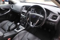 USED 2015 65 VOLVO V40 CROSS COUNTRY 2.0 D4 Lux Nav Hatchback 5dr Diesel Manual Euro 6 (s/s) (190 ps) 
