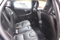 USED 2015 65 VOLVO V40 CROSS COUNTRY 2.0 D4 Lux Nav Hatchback 5dr Diesel Manual Euro 6 (s/s) (190 ps) 
