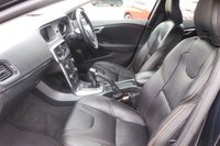 USED 2015 65 VOLVO V40 CROSS COUNTRY 2.0 D4 Lux Nav Hatchback 5dr Diesel Manual Euro 6 (s/s) (190 ps) 