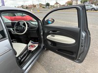 USED 2022 22 FIAT 500E 42kWh La Prima Hatchback 3dr Electric Auto (118 ps) 1 OWNER FROM NEW* FULL EV* AUTOMATIC* SAT NAV* PANORAMIC ROOF* PARKING SENSORS* REVERSING CAMERA* ELECTRIC HANDBRAKE* STEERING MODE* COLLISION ASSIST* CRUISE CONTROL* AIR CON* FULL BEIGE LEATHER WITH HEATED SEATS