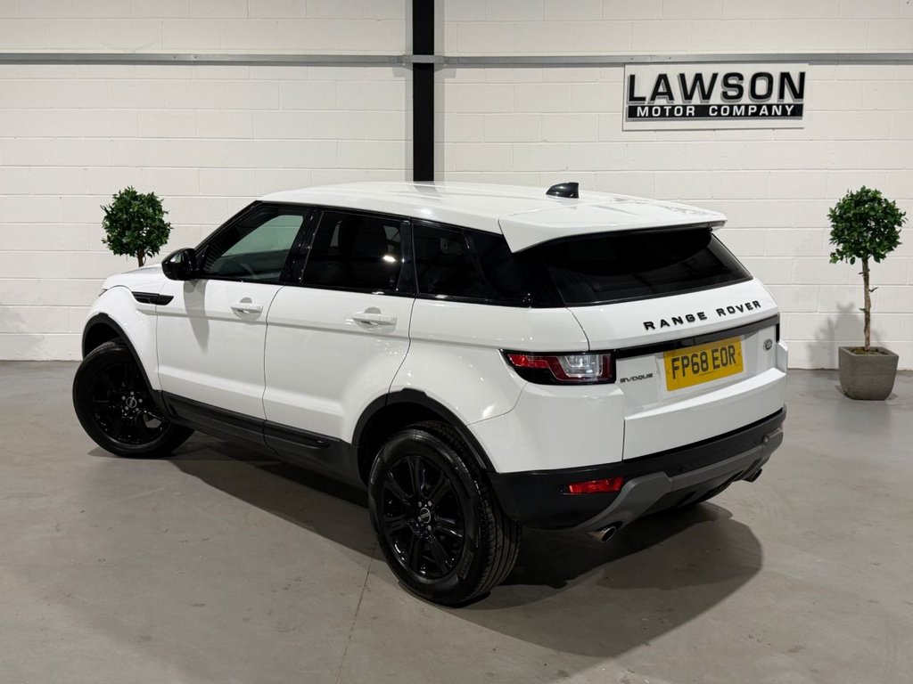 USED 2018 68 LAND ROVER RANGE ROVER EVOQUE 2.0 eD4 SE Tech SUV 5dr Diesel Manual FWD Euro 6 (s/s) (150 ps) 