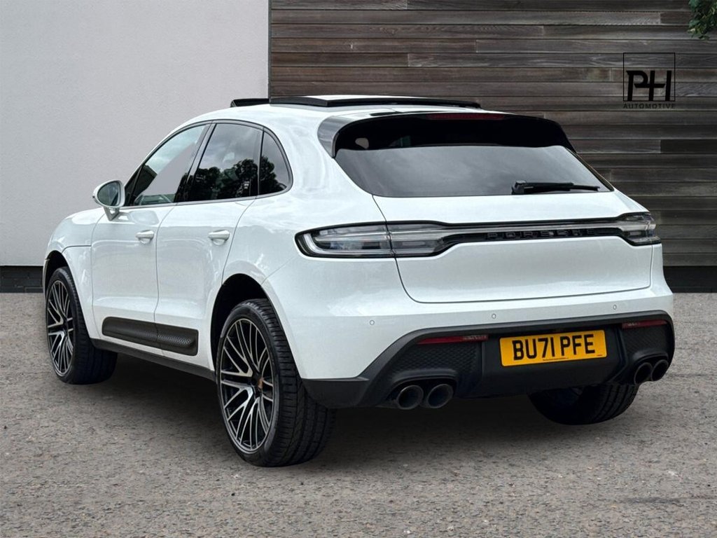 USED 2021 71 PORSCHE MACAN 2.0T SUV 5dr Petrol PDK 4WD Euro 6 (s/s) (265 ps) PANORAMIC ROOF|TURBO WHEELS