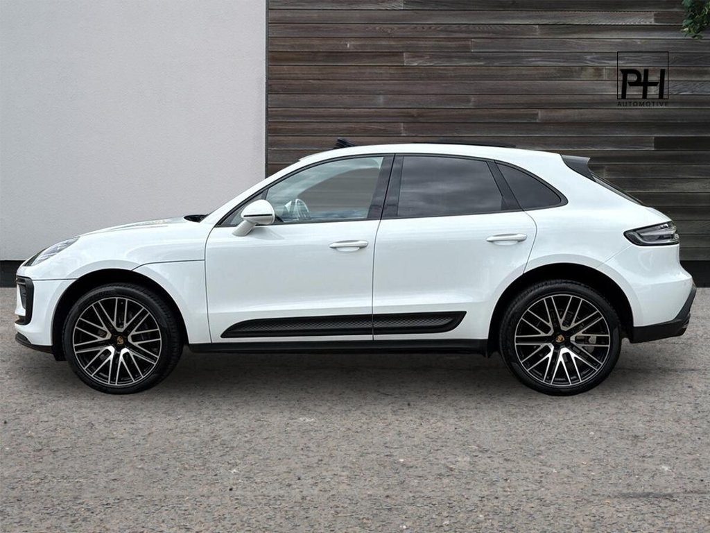 USED 2021 71 PORSCHE MACAN 2.0T SUV 5dr Petrol PDK 4WD Euro 6 (s/s) (265 ps) PANORAMIC ROOF|TURBO WHEELS