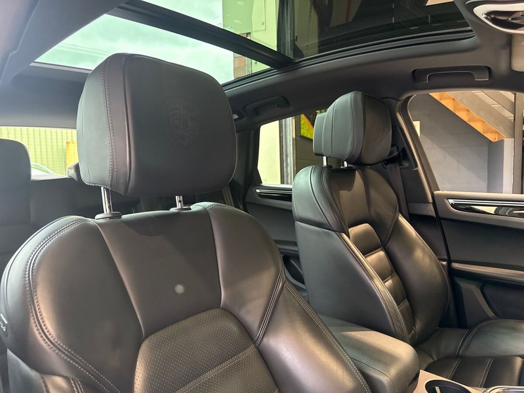USED 2021 71 PORSCHE MACAN 2.0T SUV 5dr Petrol PDK 4WD Euro 6 (s/s) (265 ps) PANORAMIC ROOF|TURBO WHEELS