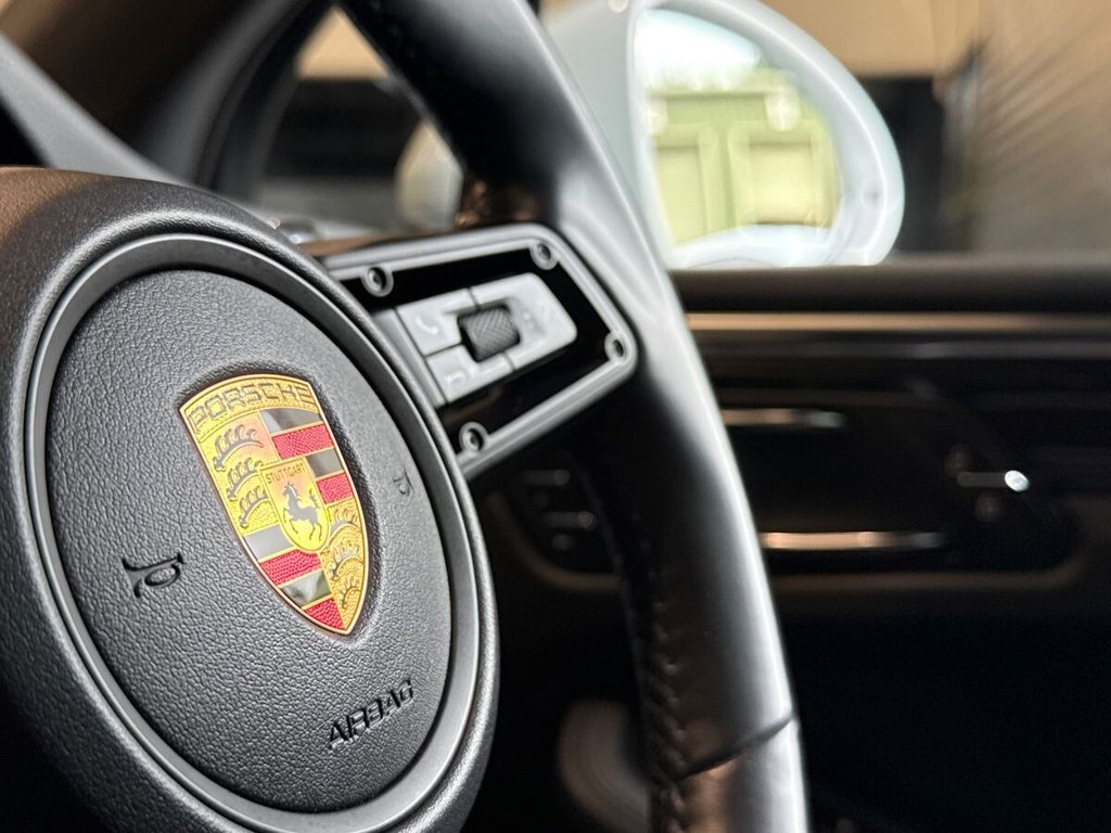 USED 2021 71 PORSCHE MACAN 2.0T SUV 5dr Petrol PDK 4WD Euro 6 (s/s) (265 ps) PANORAMIC ROOF|TURBO WHEELS