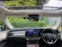 USED 2023 23 LEXUS RX 2.5 450h+ 18.1kWh Takumi SUV 5dr Petrol Plug-in Hybrid E-CVT 4WD Euro 6 (s/s) (308 ps) 