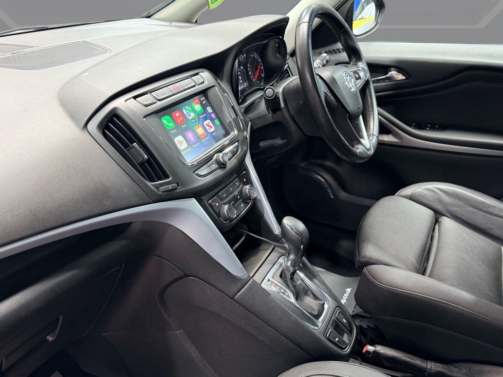 USED 2017 67 VAUXHALL ZAFIRA TOURER 1.4i Turbo SRi Nav MPV 5dr Petrol Auto Euro 6 (140 ps) SAT NAV+APPLE CARPLAY+FULL LEATHER