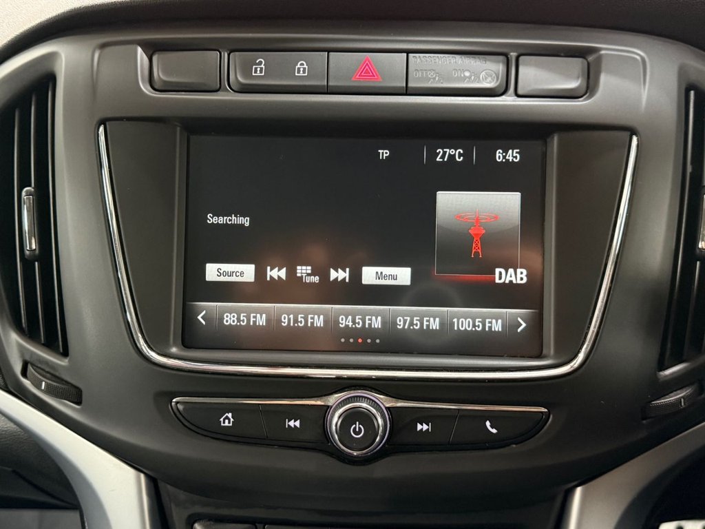 USED 2017 67 VAUXHALL ZAFIRA TOURER 1.4i Turbo SRi Nav MPV 5dr Petrol Auto Euro 6 (140 ps) SAT NAV+APPLE CARPLAY+FULL LEATHER