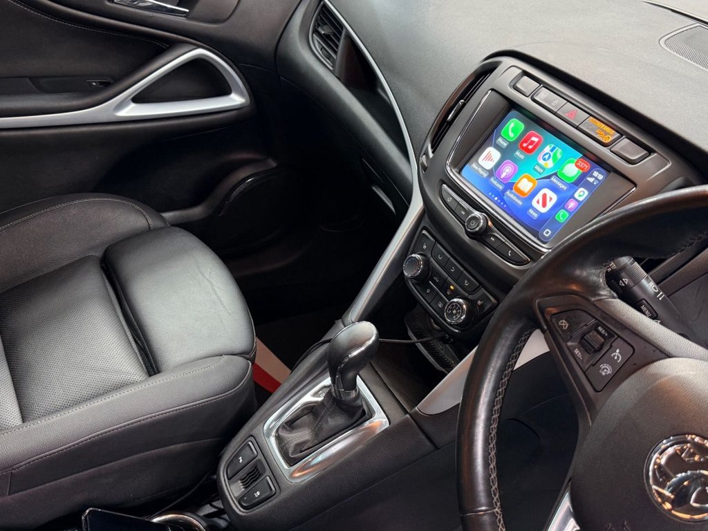 USED 2017 67 VAUXHALL ZAFIRA TOURER 1.4i Turbo SRi Nav MPV 5dr Petrol Auto Euro 6 (140 ps) SAT NAV+APPLE CARPLAY+FULL LEATHER