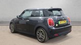 USED 2022 72 MINI Electric Hatch Cooper SE 32.6kWh Level 3 Hatchback 3dr Electric Auto (184 ps) HIGH QUALITY, HIGH SPECIFICATION, PLUG IN ELECTRIC MINI - 1 OWNER FROM NEW, COMES WITH A FULL BMW MINI MAIN DEALER SERVICE HISTORY + PANORAMIC SLIDING GLASS SUNROOF + VIRTUAL COCKPIT DIGITAL DASH DISPLAY + SATELLITE NAVIGATION + CRUISE CONTROL + AUTOMATIC LED HEADLIGHTS + DAB DIGITAL RADIO + KEYLESS START + LEATHER MULTI FUNCTION STEERING WHEEL + BLUETOOTH MEDIA STREAMING + DUAL CLIMATE CONTROL + AIR CONDITIONING + ELECTRIC WINDOWS + ELECTRIC DOOR MIRRORS + RAIN SENSING WIPERS + 17 INCH ALLOY WH