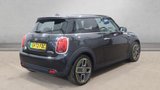 USED 2022 72 MINI Electric Hatch Cooper SE 32.6kWh Level 3 Hatchback 3dr Electric Auto (184 ps) HIGH QUALITY, HIGH SPECIFICATION, PLUG IN ELECTRIC MINI - 1 OWNER FROM NEW, COMES WITH A FULL BMW MINI MAIN DEALER SERVICE HISTORY + PANORAMIC SLIDING GLASS SUNROOF + VIRTUAL COCKPIT DIGITAL DASH DISPLAY + SATELLITE NAVIGATION + CRUISE CONTROL + AUTOMATIC LED HEADLIGHTS + DAB DIGITAL RADIO + KEYLESS START + LEATHER MULTI FUNCTION STEERING WHEEL + BLUETOOTH MEDIA STREAMING + DUAL CLIMATE CONTROL + AIR CONDITIONING + ELECTRIC WINDOWS + ELECTRIC DOOR MIRRORS + RAIN SENSING WIPERS + 17 INCH ALLOY WH