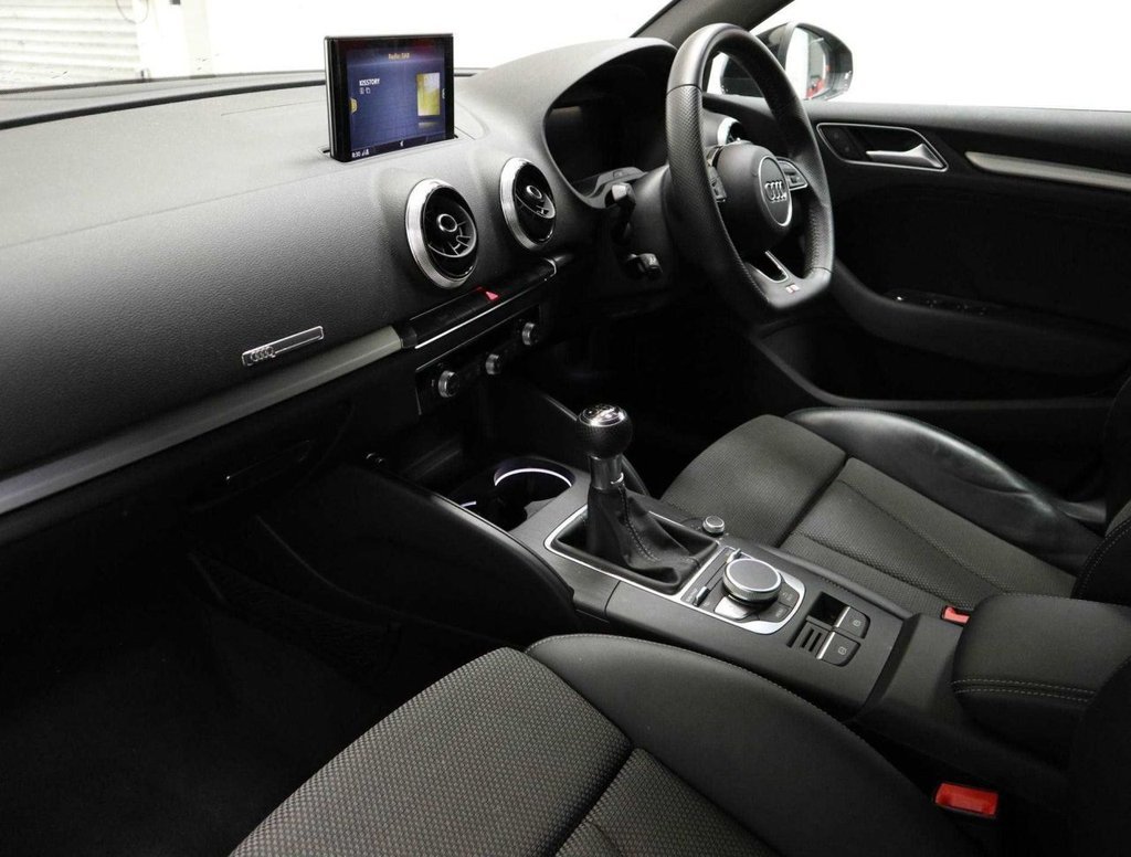 USED 2018 18 AUDI A3 1.0 TFSI Black Edition Sportback 5dr Petrol Manual Euro 6 (s/s) (116 ps) 