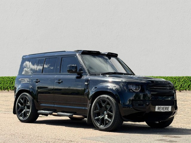 View our LAND ROVER DEFENDER 110