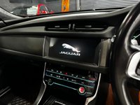USED 2019 19 JAGUAR XF 3.0d V6 S Sportbrake 5dr Diesel Auto Euro 6 (s/s) (300 ps) 2019 JAGUAR XF 3.0D S SPORTBRAKE 300 PS - 2 PREVIOUS KEEPER - 10 SERVICES TO 106K - ENGINE REPLACEMENT AT 105K MILES - LEATHER - 2O INCH ALLOYS - PRIVACY GLASS - HEATED STEERING WHEEL - POWERBOOT - REVERSE CAMERA