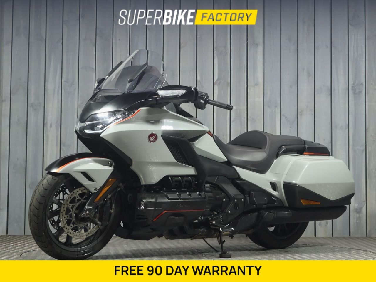 HONDA GL1800 GOLDWING