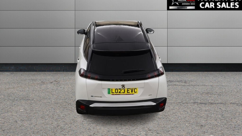 USED 2023 23 PEUGEOT E-2008 50kWh GT SUV 5dr Electric Auto (7kW Charger) (136 ps) 
