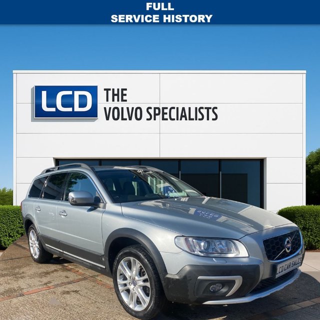View our Volvo Xc70 2.4 D5 SE Lux Estate 5dr Diesel Geartronic AWD Euro 5 (215 ps)