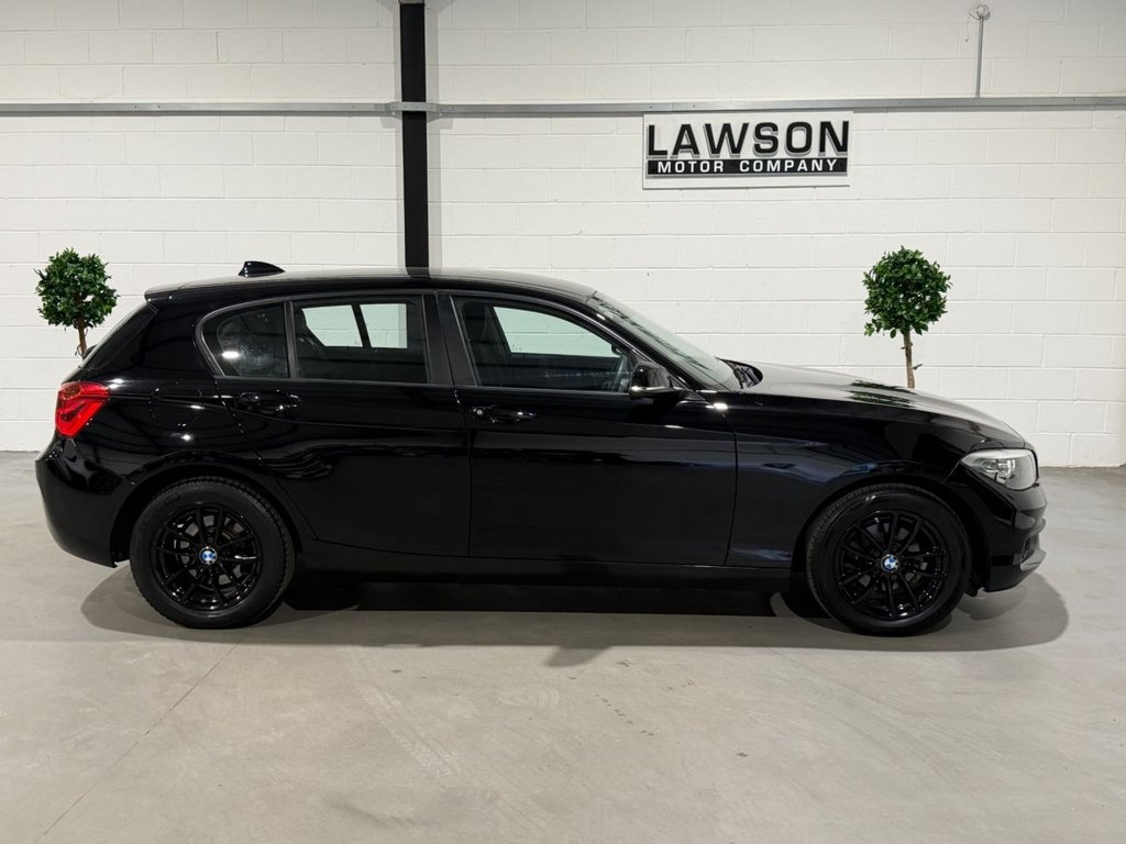 USED 2017 67 BMW 1 SERIES 2.0 118d SE Hatchback 5dr Diesel Auto Euro 6 (s/s) (150 ps) 