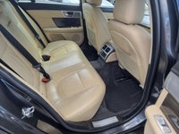 USED 2015 15 JAGUAR XF 2.2d Luxury Saloon 4dr Diesel Auto Euro 5 (s/s) (200 ps) 