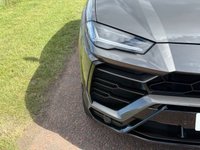 USED 2022 22 LAMBORGHINI URUS 4.0T FSI V8 5dr Auto  **CARBON INTERIOR PACK**HEADS-UP DISPLAY**PAN ROOF**