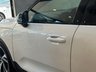 USED 2019 68 VOLVO XC40 2.0 T5 R-Design Pro Auto AWD Euro 6 (s/s) 5dr Sensors|Nav|Bluetooth|Cruise