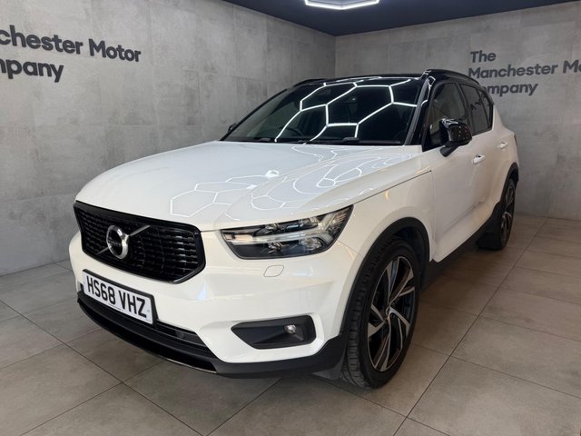 View our VOLVO XC40