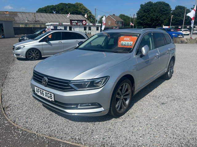 View our VOLKSWAGEN PASSAT