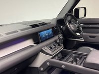 USED 2021 21 LAND ROVER DEFENDER 3.0 D200 MHEV SE SUV 5dr Diesel Auto 4WD Euro 6 (s/s) (200 ps) CHELSEA TRUCK|PAN ROOF|AIR SUSPENSION
