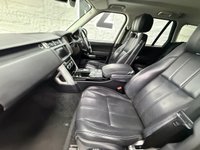 USED 2014 14 LAND ROVER RANGE ROVER 3.0 TD V6 Vogue SUV 5dr Diesel Auto 4WD Euro 5 (s/s) (258 ps) Rear Entertainment - 2 Keys