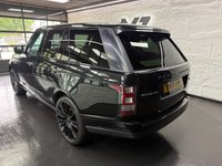 USED 2014 14 LAND ROVER RANGE ROVER 3.0 TD V6 Vogue SUV 5dr Diesel Auto 4WD Euro 5 (s/s) (258 ps) Rear Entertainment - 2 Keys