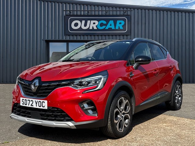View our RENAULT CAPTUR