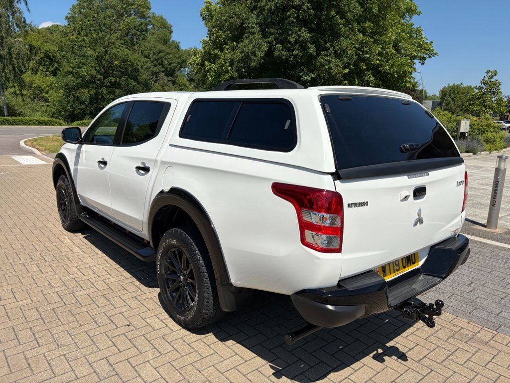 USED 2019 19 MITSUBISHI L200 CHALLENGER 2.4DI-D AUTO EU6 4x4 D/CAB PICK UP *A/C*LEATHER*ALLOYS*REV/CAMERA*HEAT PACK*E/PACK* AUTO-EU6-CAMERA-LEATHER-ALLOYS