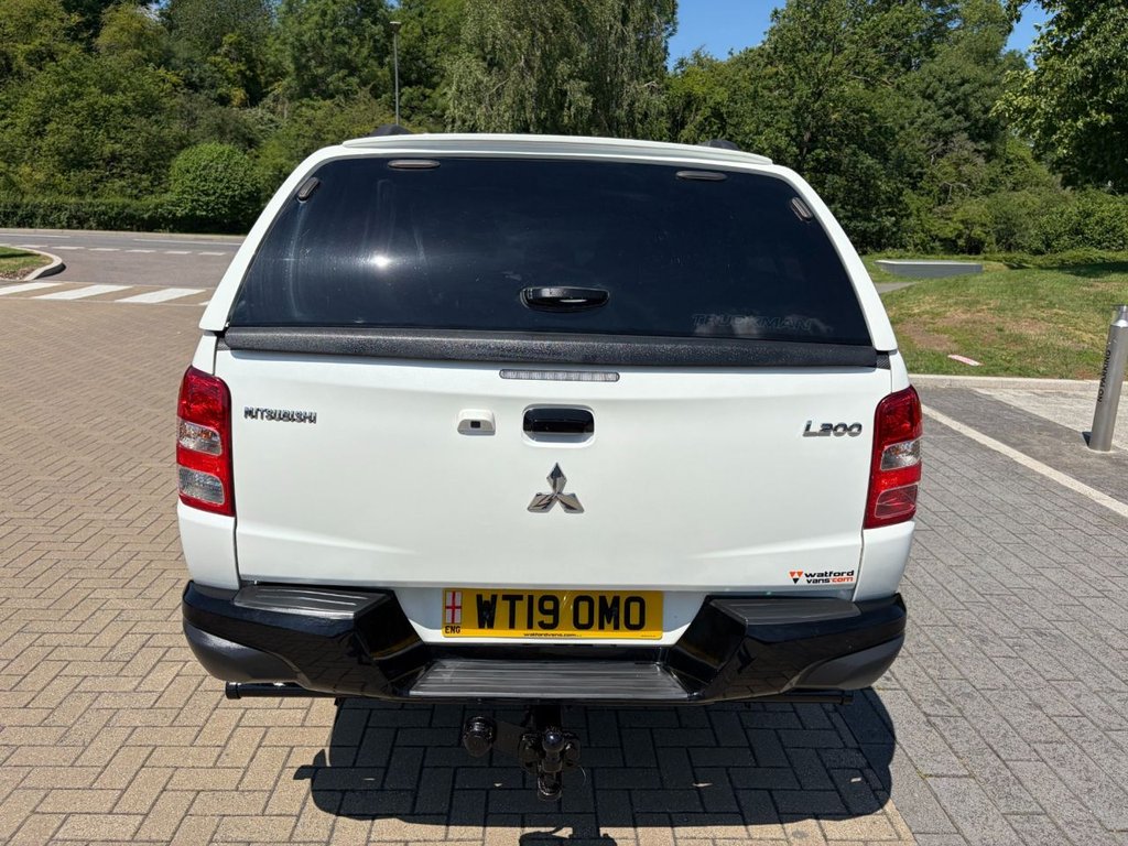 USED 2019 19 MITSUBISHI L200 CHALLENGER 2.4DI-D AUTO EU6 4x4 D/CAB PICK UP *A/C*LEATHER*ALLOYS*REV/CAMERA*HEAT PACK*E/PACK* AUTO-EU6-CAMERA-LEATHER-ALLOYS