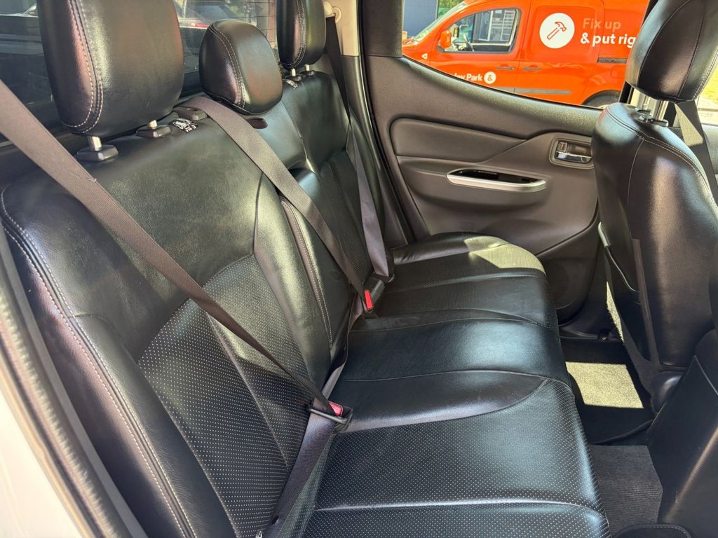 USED 2019 19 MITSUBISHI L200 CHALLENGER 2.4DI-D AUTO EU6 4x4 D/CAB PICK UP *A/C*LEATHER*ALLOYS*REV/CAMERA*HEAT PACK*E/PACK* AUTO-EU6-CAMERA-LEATHER-ALLOYS