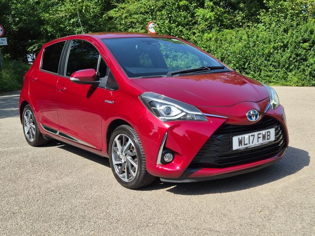 2017 TOYOTA YARIS