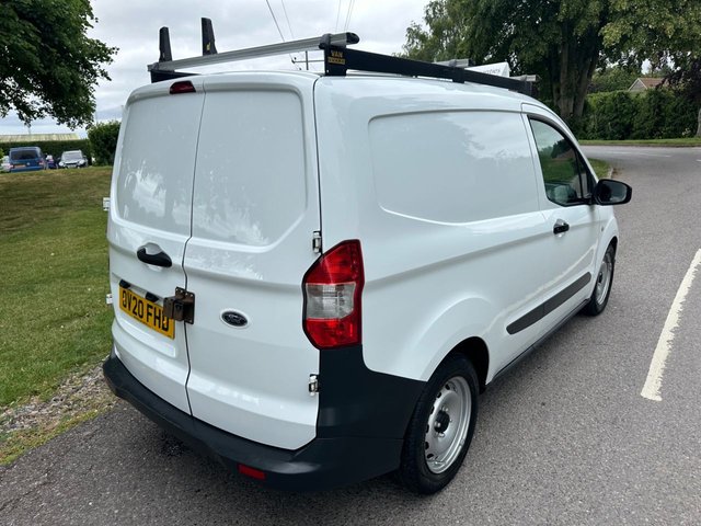 View our FORD TRANSIT COURIER