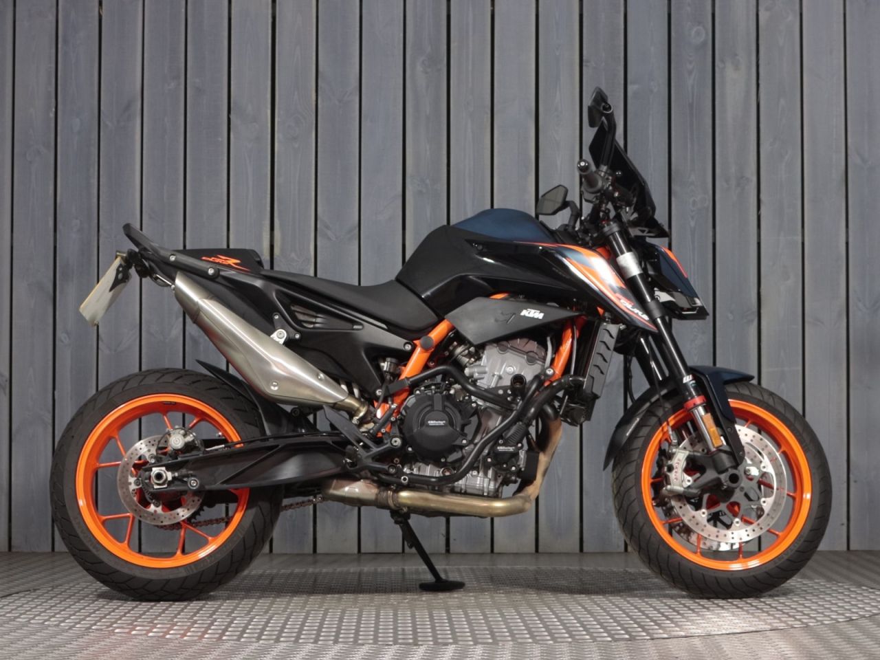 KTM 890 Duke