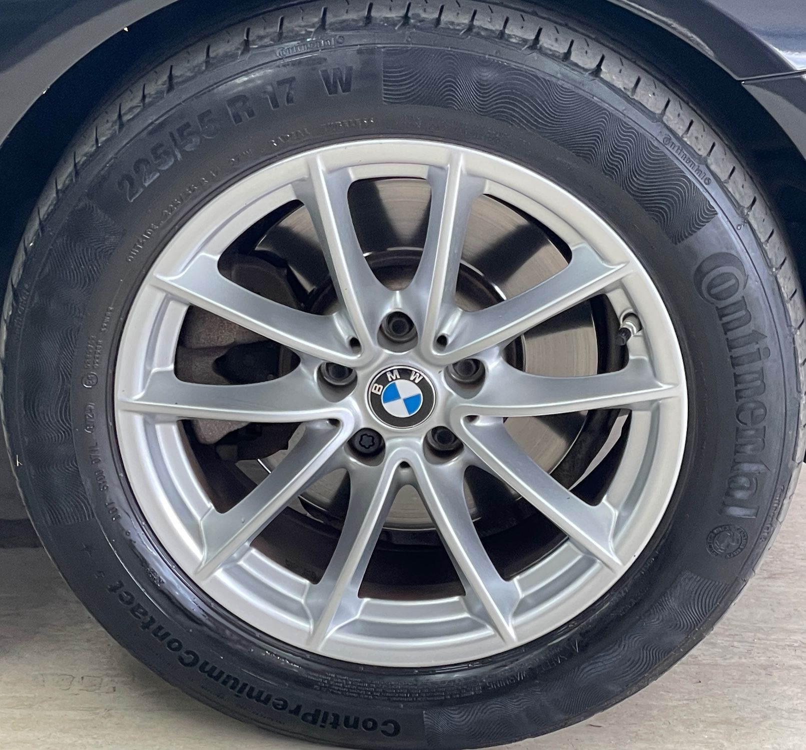 USED 2022 22 BMW 5 SERIES 2.0 520i MHT SE Saloon 4dr Petrol Hybrid Steptronic Euro 6 (s/s) (184 ps) 