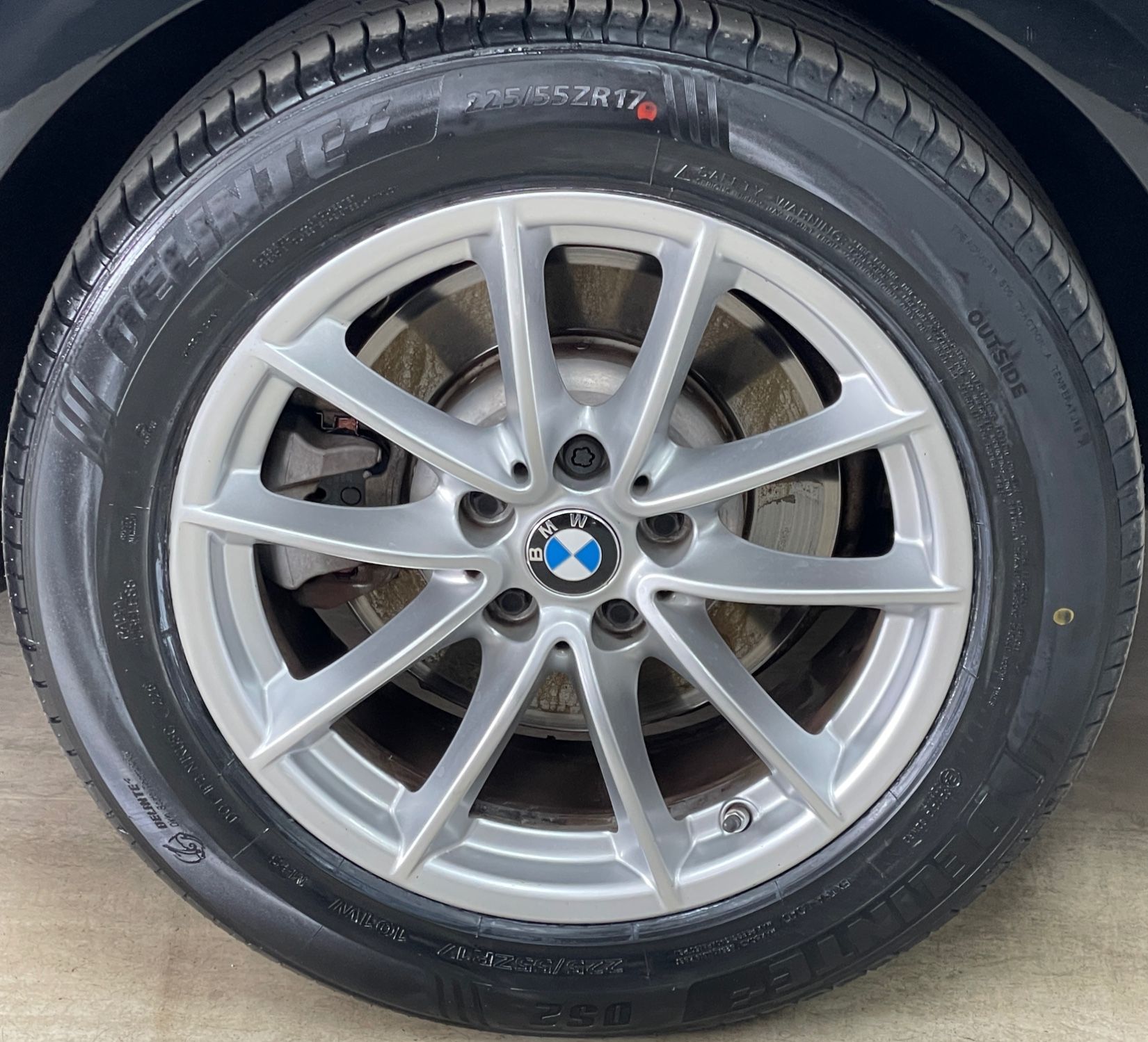 USED 2022 22 BMW 5 SERIES 2.0 520i MHT SE Saloon 4dr Petrol Hybrid Steptronic Euro 6 (s/s) (184 ps) 