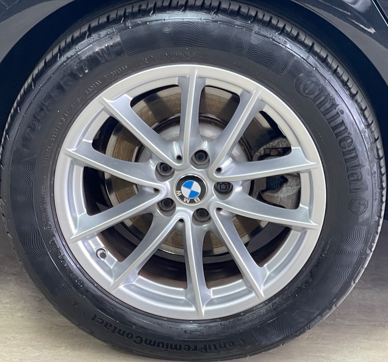 USED 2022 22 BMW 5 SERIES 2.0 520i MHT SE Saloon 4dr Petrol Hybrid Steptronic Euro 6 (s/s) (184 ps) 