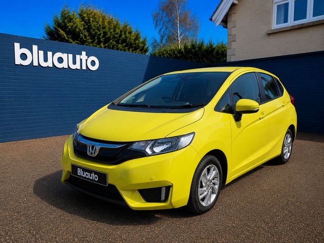 View our Honda Jazz 1.3 i-VTEC SE Hatchback 5dr Petrol Manual Euro 6 (s/s) (102 ps)