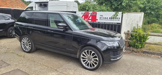 View our LAND ROVER RANGE ROVER