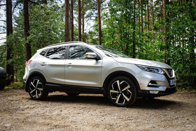 View our NISSAN QASHQAI