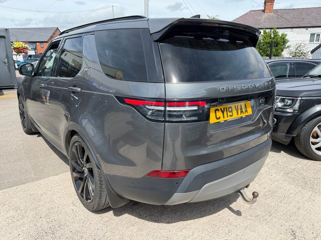View our LAND ROVER DISCOVERY