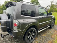 USED 2016 16 MITSUBISHI SHOGUN 3.2 DI-DC Barbarian SUV 3dr Diesel Auto 4WD Euro 6 SWB (187 ps) 
