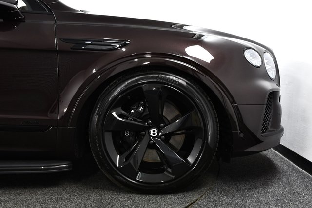 USED 2025 75 BENTLEY BENTAYGA 4.0 V8 Azure EWB SUV 5dr Petrol Auto 4WD Euro 6 (s/s) (550 ps) 1 Owner | &pound;48k Extras | 1 Off