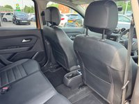 USED 2019 69 DACIA DUSTER 1.3 TCe Prestige SUV 5dr Petrol Manual 4WD Selectable Euro 6 (s/s) (150 ps) 4X4 -- FULL SERVICE HISTORY -- SAT NAV -- CAMERA -- CRUISE