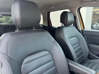 USED 2019 69 DACIA DUSTER 1.3 TCe Prestige SUV 5dr Petrol Manual 4WD Selectable Euro 6 (s/s) (150 ps) 4X4 -- FULL SERVICE HISTORY -- SAT NAV -- CAMERA -- CRUISE