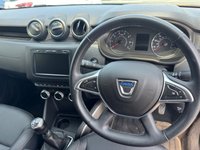 USED 2019 69 DACIA DUSTER 1.3 TCe Prestige SUV 5dr Petrol Manual 4WD Selectable Euro 6 (s/s) (150 ps) 4X4 -- FULL SERVICE HISTORY -- SAT NAV -- CAMERA -- CRUISE